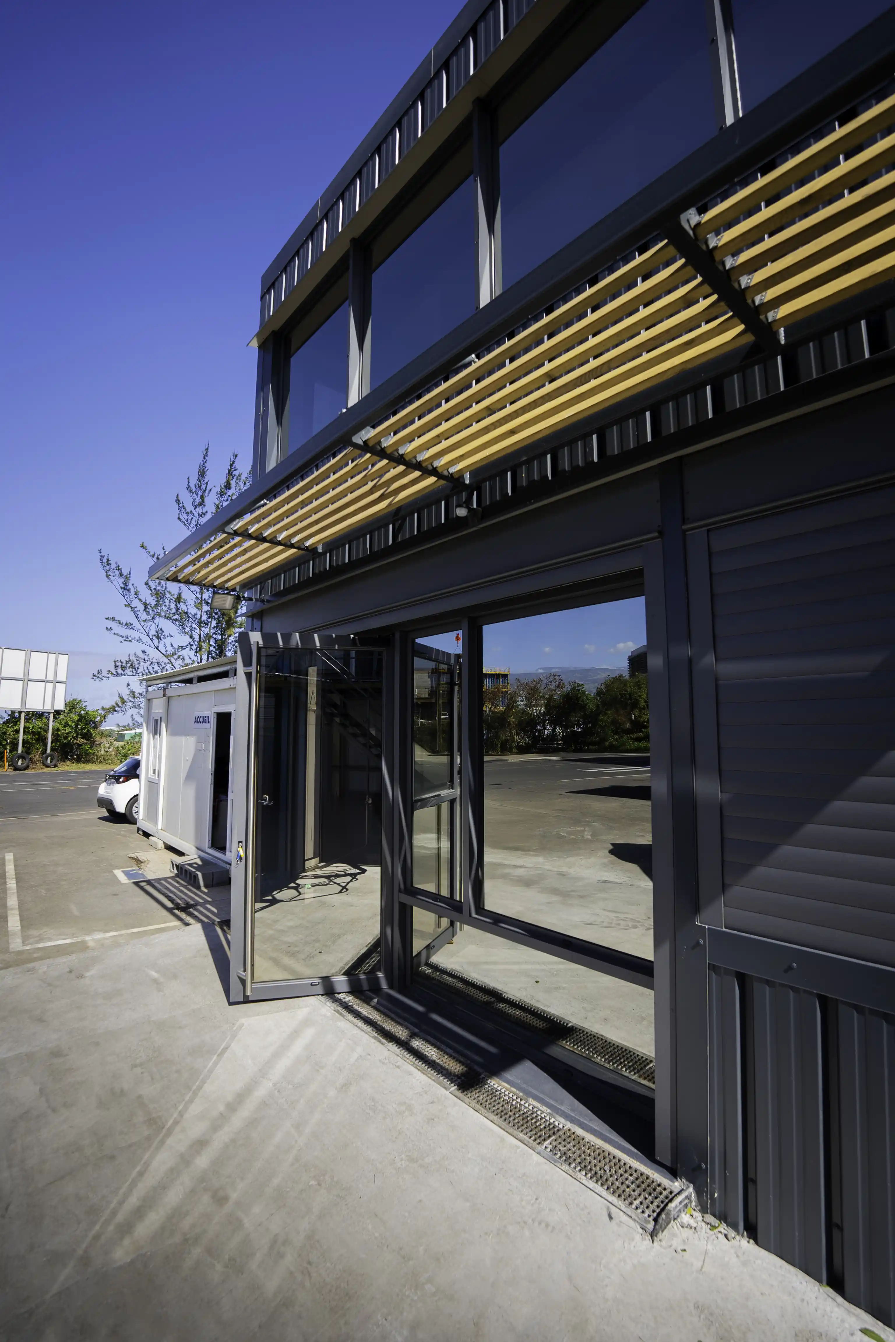 Châssis aluminium sur mesure à La Réunion – réalisation Flash Alu à La Réunion